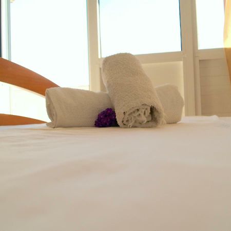Q Bay Apartments Qeparo Luaran gambar