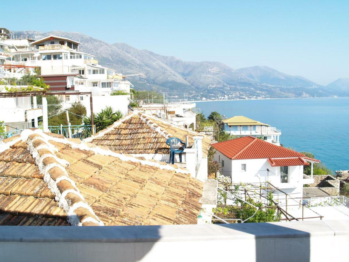 Q Bay Apartments Qeparo Luaran gambar