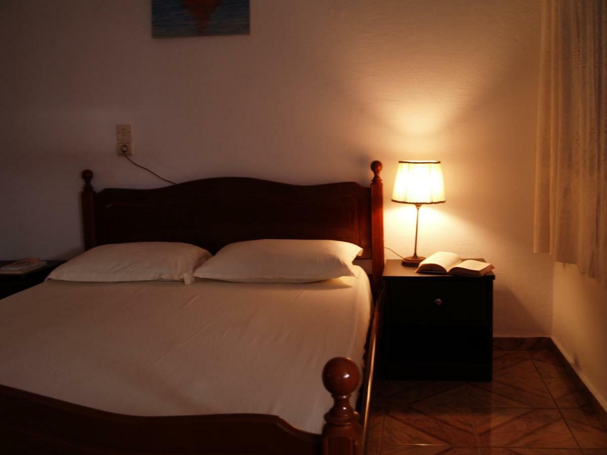 Q Bay Apartments Qeparo Luaran gambar