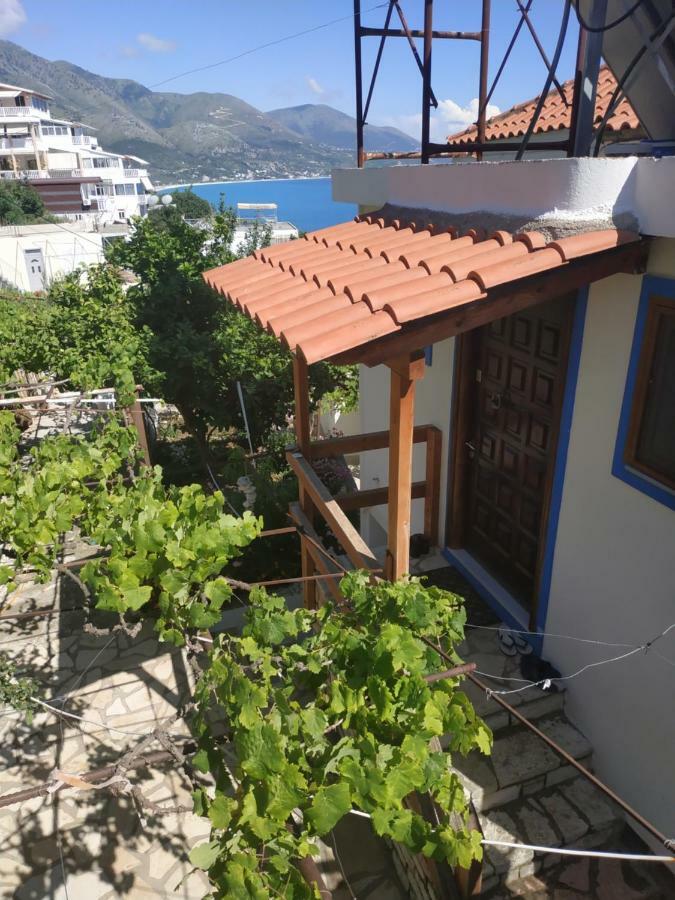 Q Bay Apartments Qeparo Luaran gambar