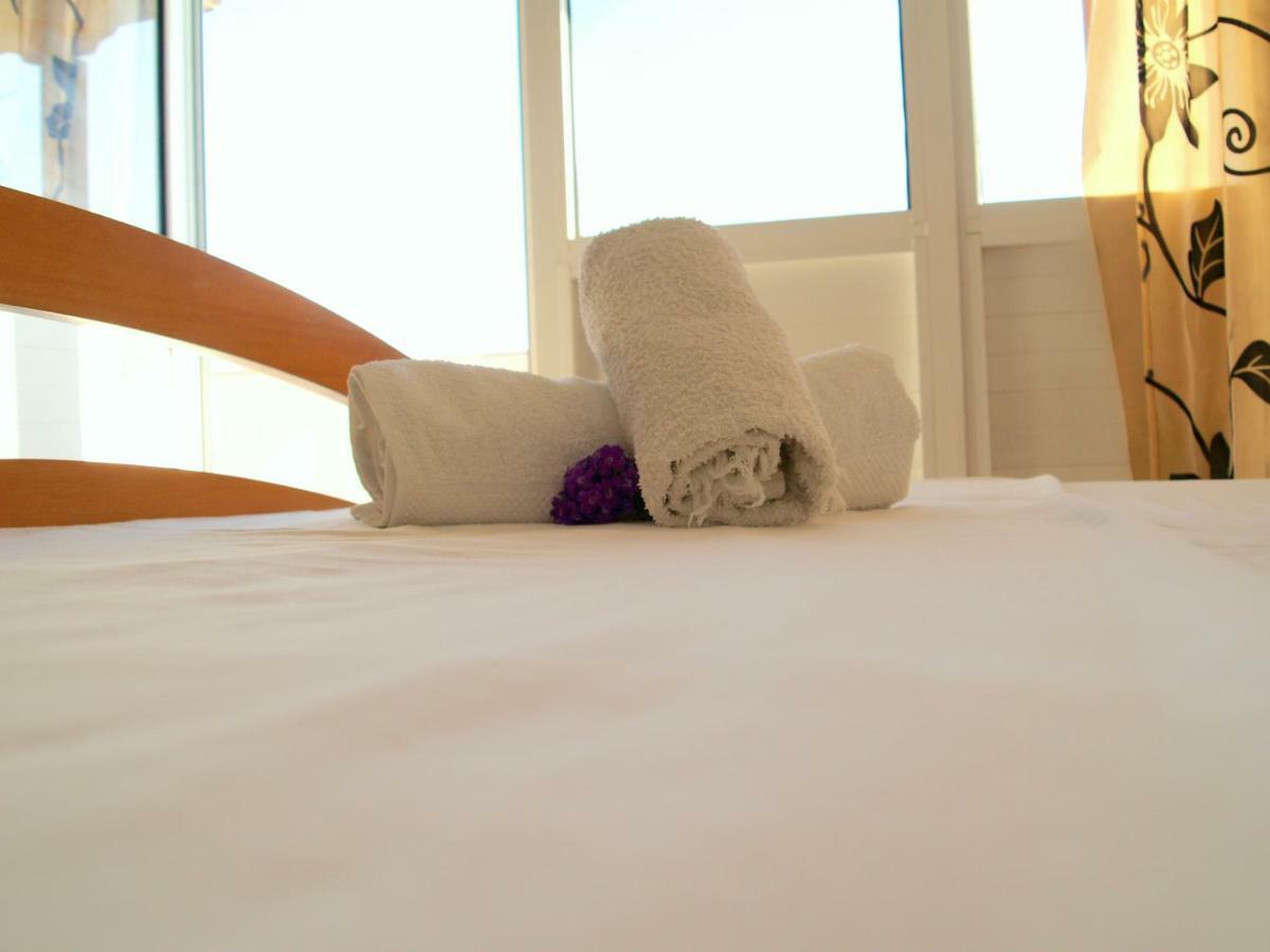 Q Bay Apartments Qeparo Luaran gambar